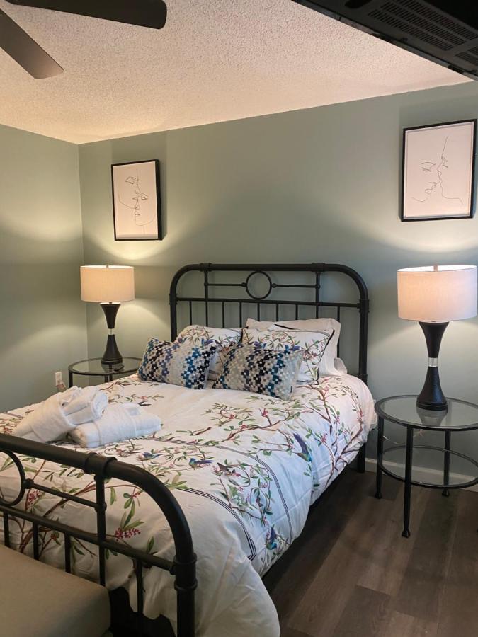 Hhi Homes- Newly Renovated Cozy Modern Pet-Friendly Villa-Ideal Location ฮิลตันเฮดไอส์แลนด์ ภายนอก รูปภาพ
