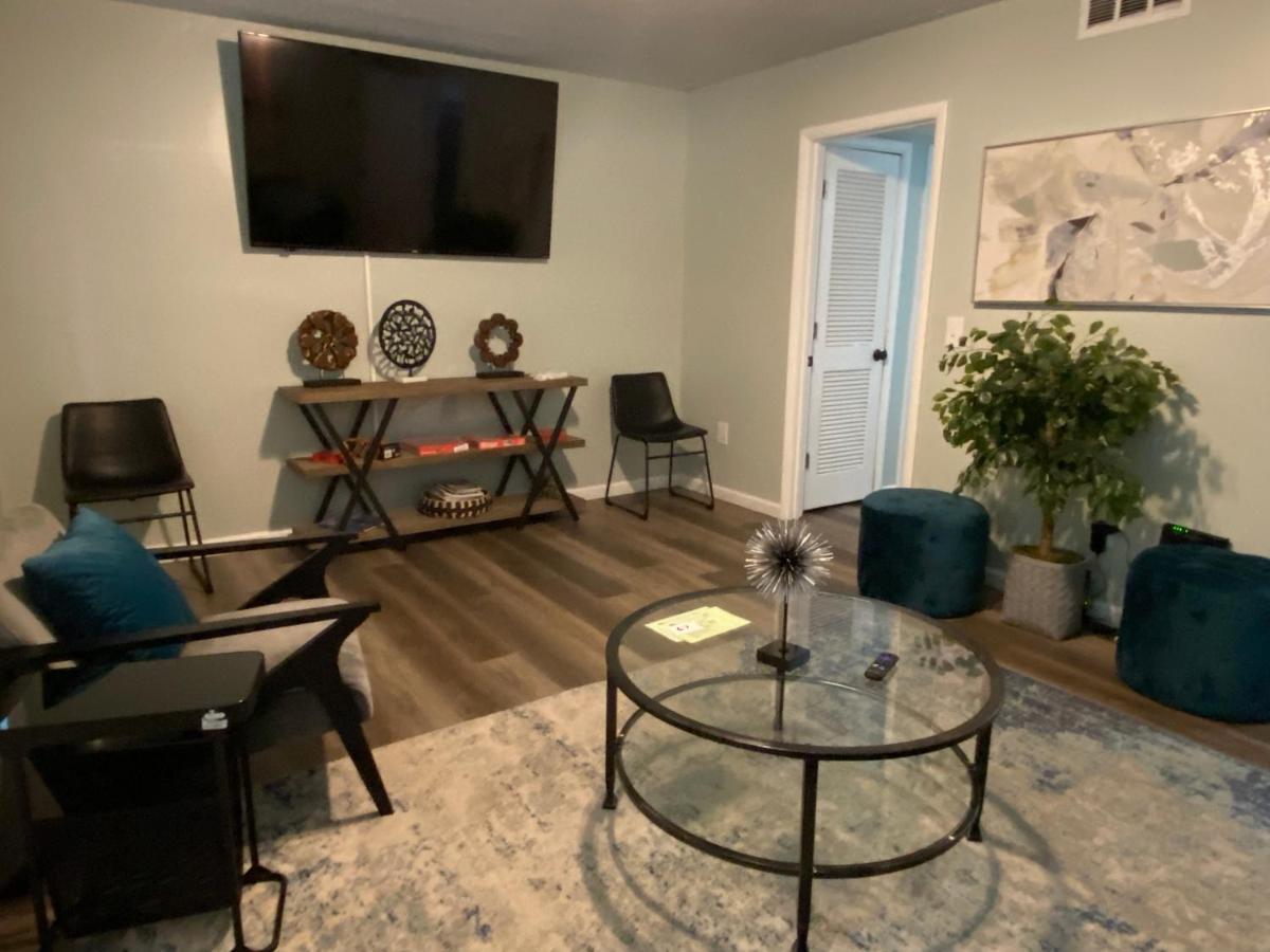 Hhi Homes- Newly Renovated Cozy Modern Pet-Friendly Villa-Ideal Location ฮิลตันเฮดไอส์แลนด์ ภายนอก รูปภาพ